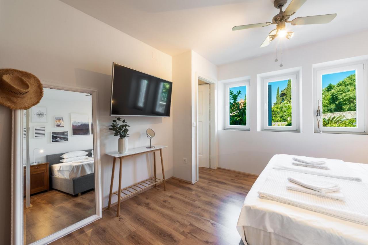 Apartment Near Old Town, Free Parking & Huge Garden Dubrovnik